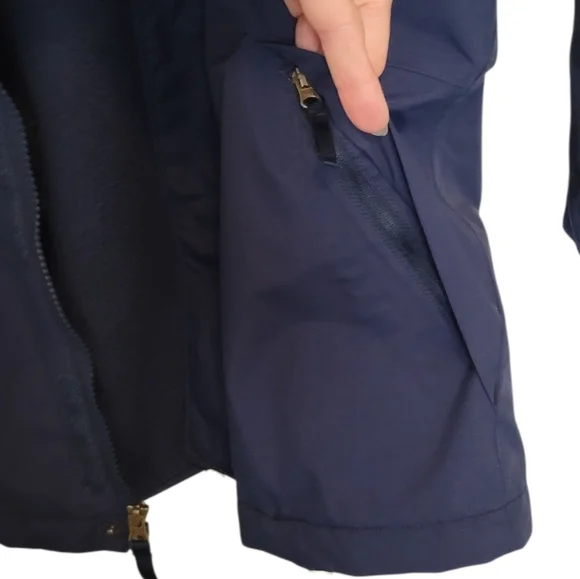 The North Face Girl's Jacket with Removeable Fleece in Navy Blue